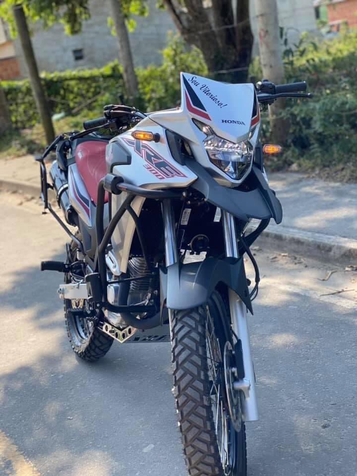 Ohh meu robô cadê😭levaram meu sonho  me ajuda ai galera da Rt  roubaram minha moto 😭😭😭😭😭😭
