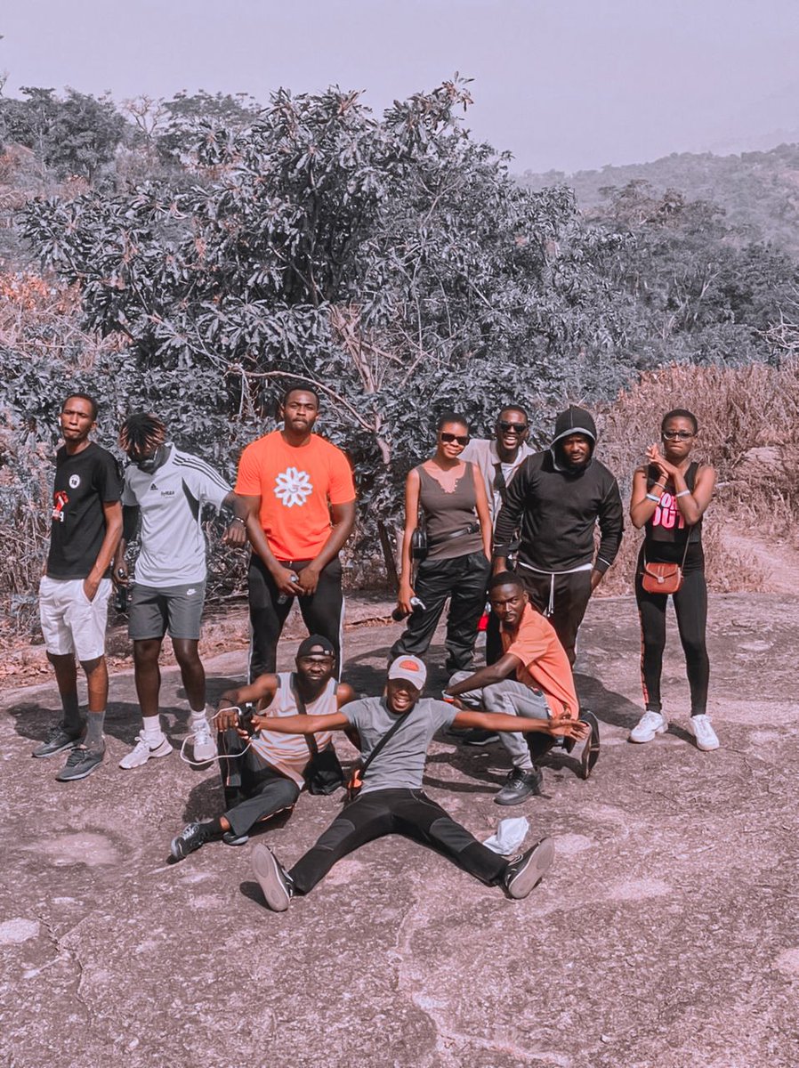 theotokiti's tweet photo. Some mountains only require a good pair of shoes. Others require an entire team to conquer. and we thaoutsiders have both good pair of shoes &amp; entire Army to conquer any mountains⛰️. #AnotherSaturday #hiking #hikingadventures #Abuja https://t.co/T6UwSyw0ob