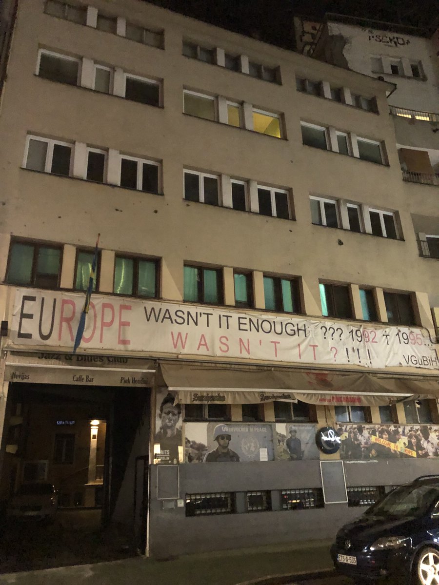 Después de la visibilidad de lo ocurrido durante la guerra en BiH con #QuoVadisAida esta noche en el #EuropeanFilmAwards, se tiene que seguir trabajando en la reconciliación y reconstrucción de paz, harmonía e instituciones de este país, sobretodo por los más vulnerables.