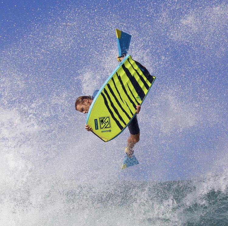 Bodyboardingpty's tweet photo. Atentos Suscriptores - #Ultimos40Hubboards disponibles en @rainsandshop - con #enviogratis Mundial (507) 67809223 #whatsapp - ๐ง ventas@bodyboardingpanama.tv - recuerda tu descuento y combo pack Gratis de @Bodyboardingpty ๐
๐พ๐๐๐ฑ๐๐ต๐ฆ #navidadbodyboard con #santaloco ๐โ๏ธ๐๐
๐พ https://t.co/6WH6dsTt8g