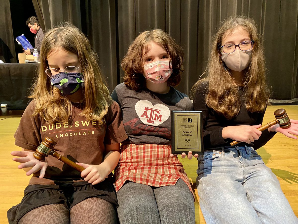 Another @DallasISD World Schools Debate Tournament! @SolarSTEAMGirls takes home Excellence Award & 4th & 5th Place Public Speaking Award! 
#SpeakYourTruth #BeTheLight
#BuildingBoldness #CultivatingCourage