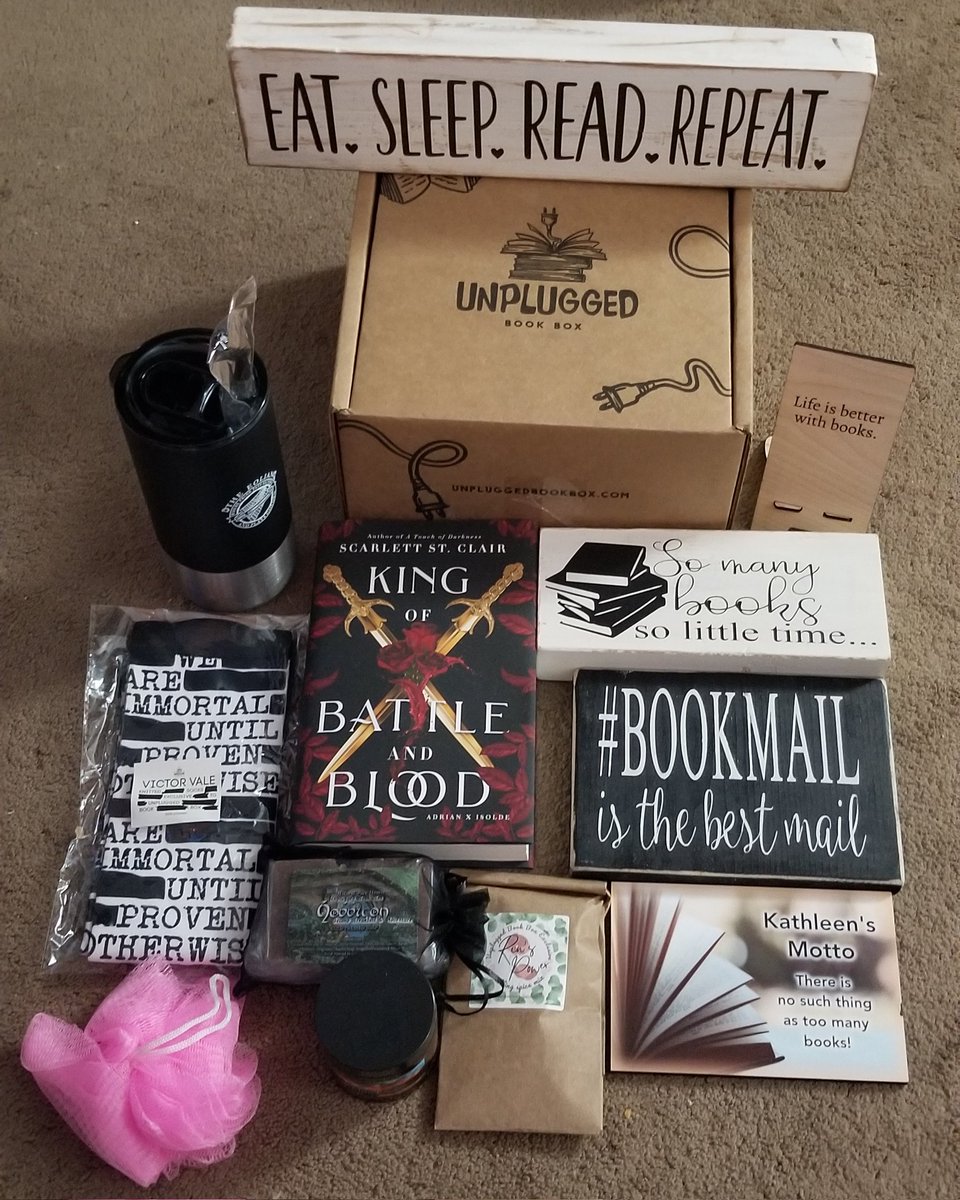 JerseyGirlBook's tweet image. Today's Book Mail: December @unpluggedbooks selection #UnpluggedBookBox #AdultBookBox #Fantasy #Romance
