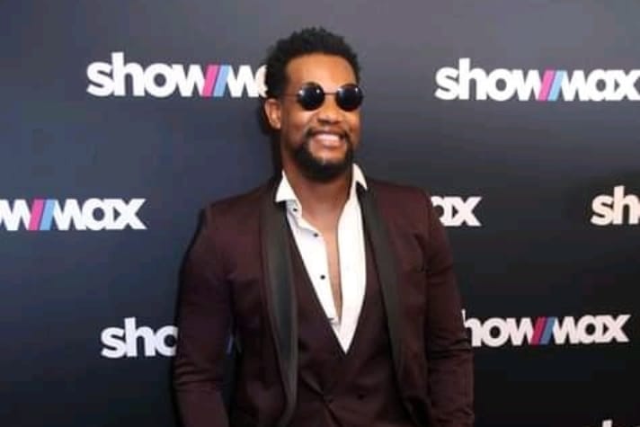 TheWifeShowmax's tweet photo. @dududube and the cast: #TheWifeShowmax Now I can't wait for Thursday 😭😩☺️ https://t.co/JCR7TCqoqz