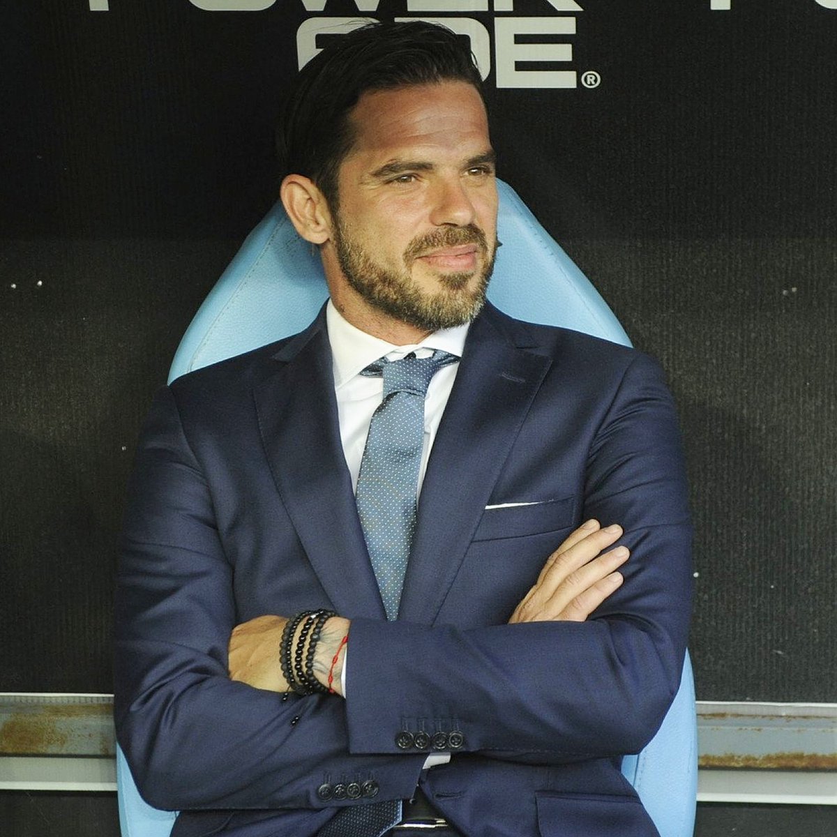 Fergagofans's tweet photo. Fernando Gago en conferencia:

🗣️ "Teníamos que vivir este partido como una final y así lo hicimos. Fue una tarde muy emocional por lo de Lisandro. El análisis quedará para más adelante".

Racing a la Copa Sudamericana. https://t.co/L8tQI5n3k3