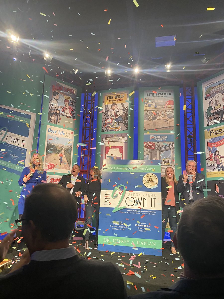 tarathomasPR's tweet photo. Don’t miss our Live It 2 Own It book launch (Willing 2 Win special episode) airing tonight on KWWL-TV at 6:30! 💙💚 @DrKaplan https://t.co/CtY9hQGSNP