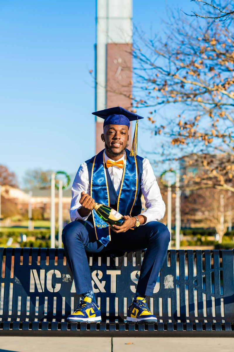 troywitdashot's tweet photo. “I still be thanking God that I made it this far” 🎓 #ncat https://t.co/GmLKAufJK9