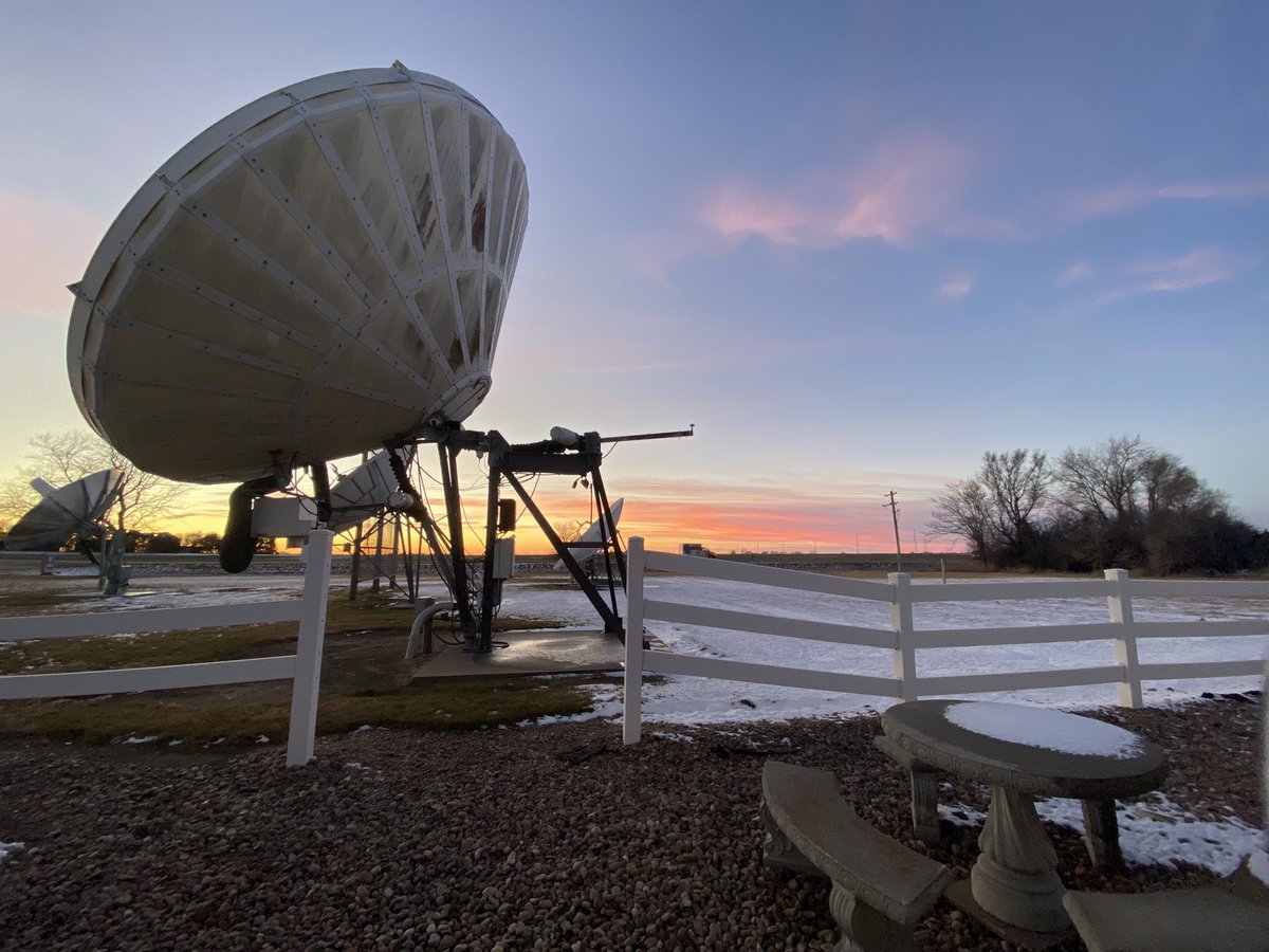 laurynbentley_'s tweet photo. …you already know. #stationsunset @NTVNEWS https://t.co/jFYAvFx1gn