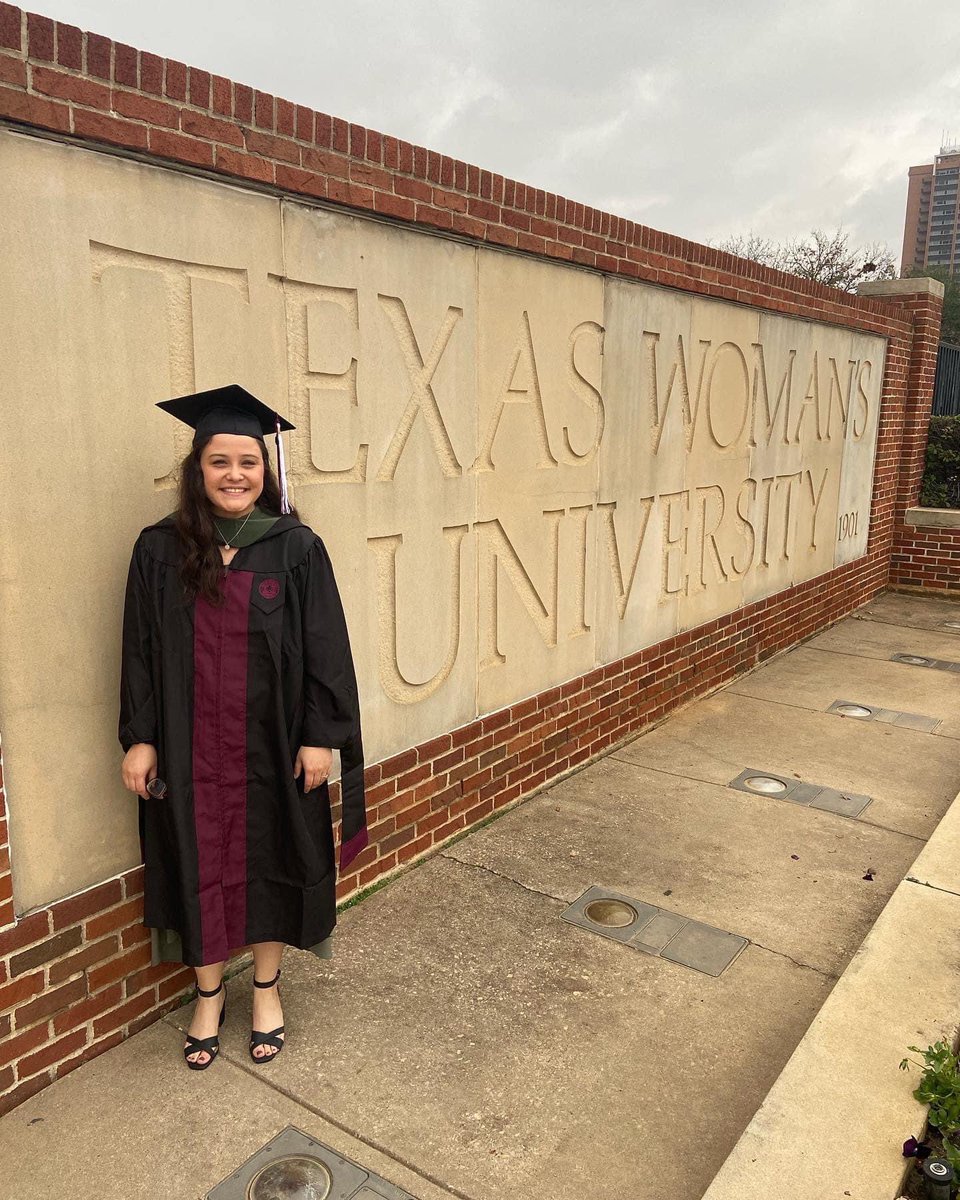 VballEagle's tweet photo. Congratulations @amyvandy9 ! We are so proud to have you at EMV! Amy has graduated from Texas Woman’s University with a master’s degree in occupational therapy! You have worked so hard and you deserve all the glory! #emvproud #emvstrong https://t.co/uHykAX4bMl