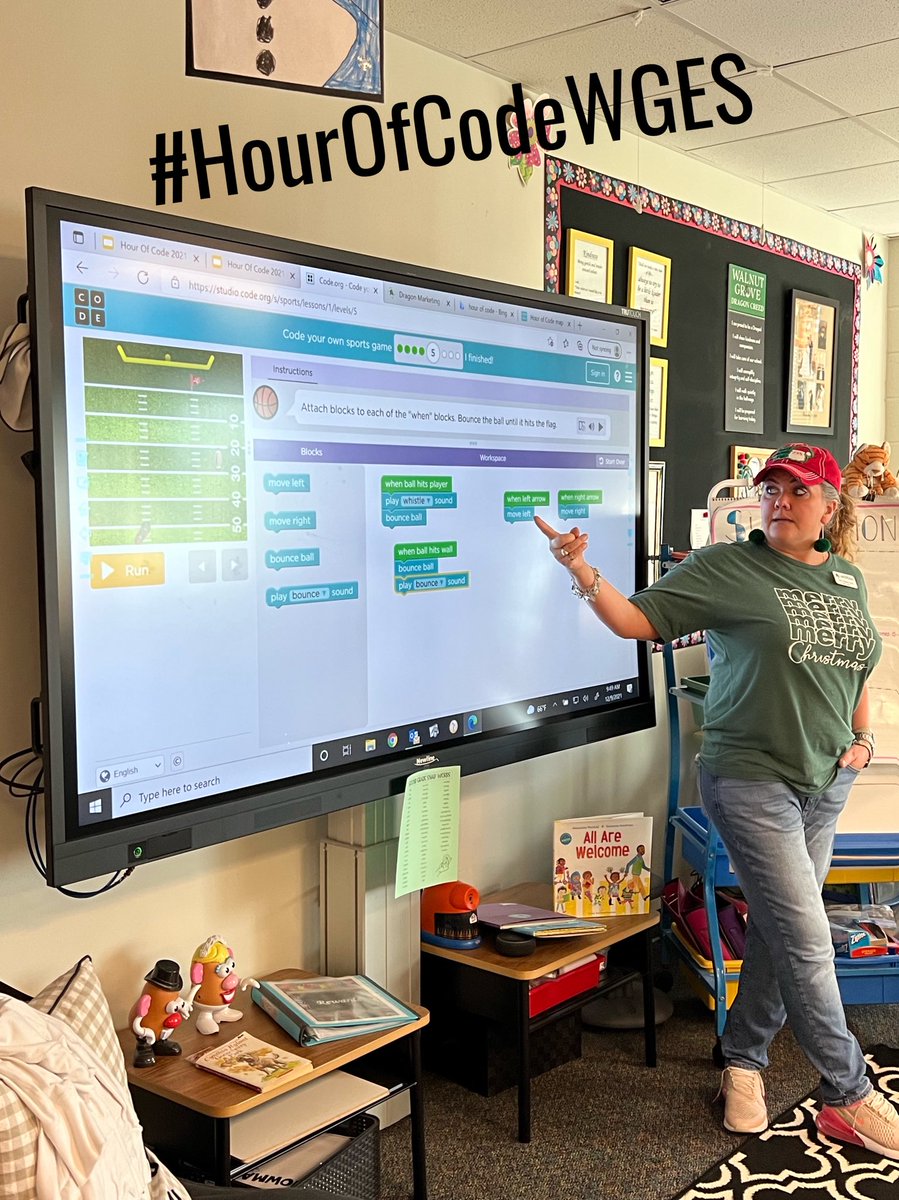timmyGTI's tweet image. Thanks to @LisakayMoan for letting me teach her learners how to code for our campus-wide #HourOfCode @hourofcode @WGESdragons @Carrollisd #HourOfCodeWGES #pushinsupport #rigor #authentictechnology