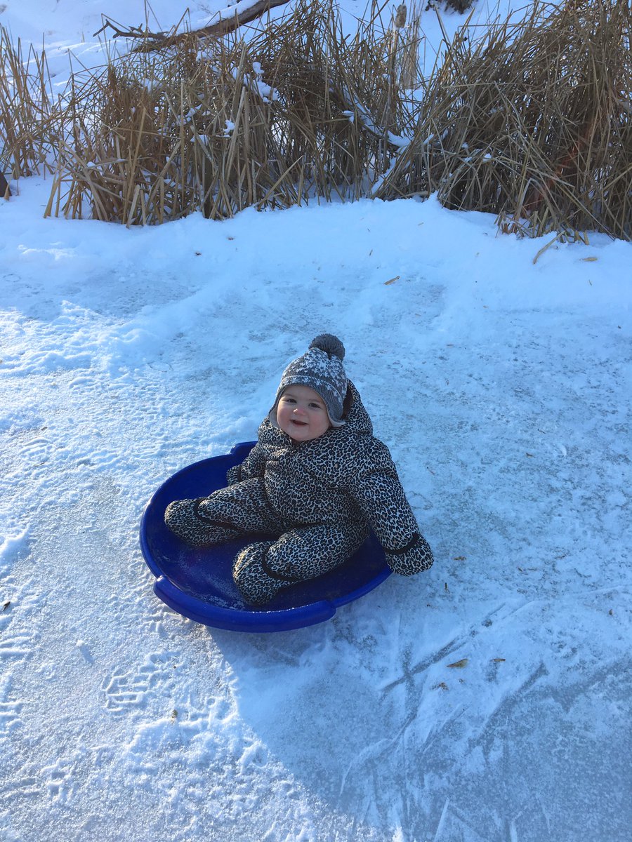 jt_hore's tweet photo. Great way to spend the afternoon with the grandkids #pasturedugout #learningtoskate https://t.co/NtffvjHdKf