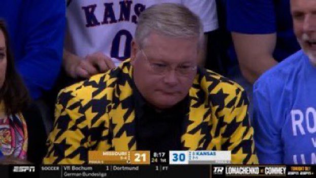 RockChalkWorld's tweet photo. I hope your night is better than this guys. https://t.co/SK4Foms68m