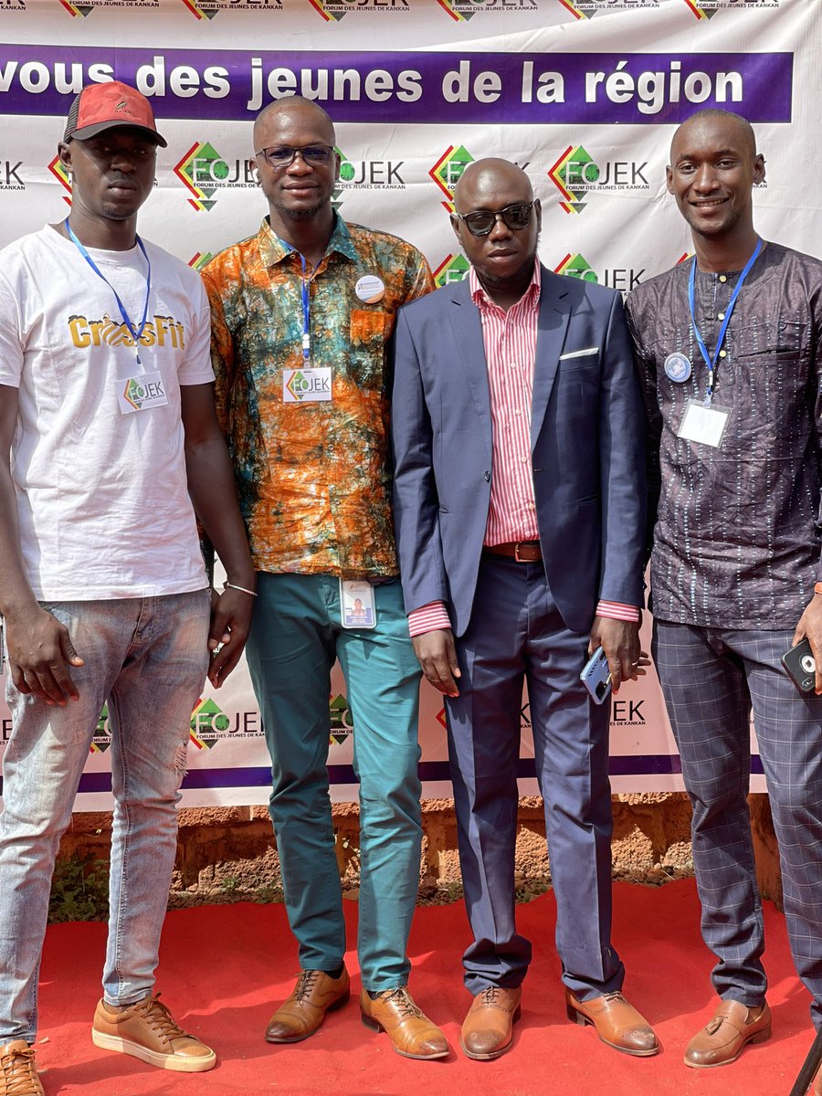 hamidousif's tweet photo. Le plus grand rendez-vous des jeunes Nabaya s’est tenu aujourd’hui à l’université de KANKAN. 

Merci 🙏 aux panélistes pour la qualité des interventions et surtout grand merci aux organisateurs pour l’initiative.

#ForumdesjeunesdeKankan 
#FOJEK2021
#Ambassadeur2021 https://t.co/qbDTnvxOEi