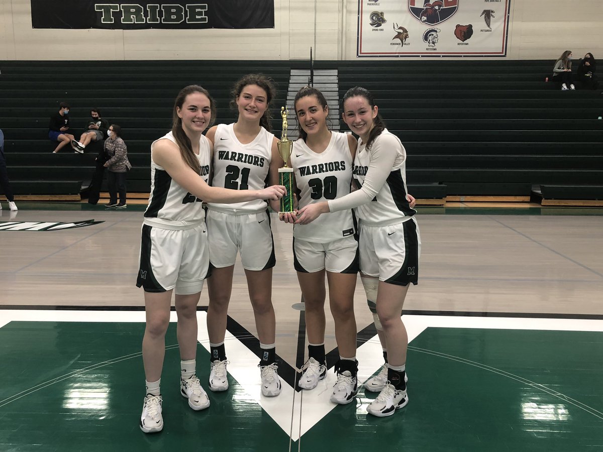 Third straight Lady Warrior Classic title for the Seniors!