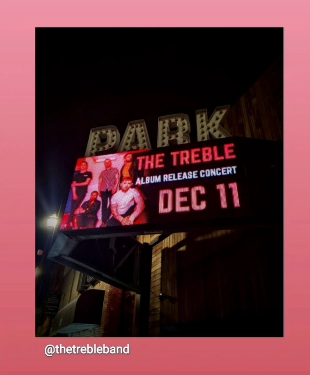 Michael Redhead Champagne tweet media