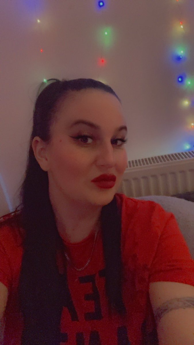 combatbarbie43's tweet image. #im pissed!! #SaturdayVibes #whosewithme