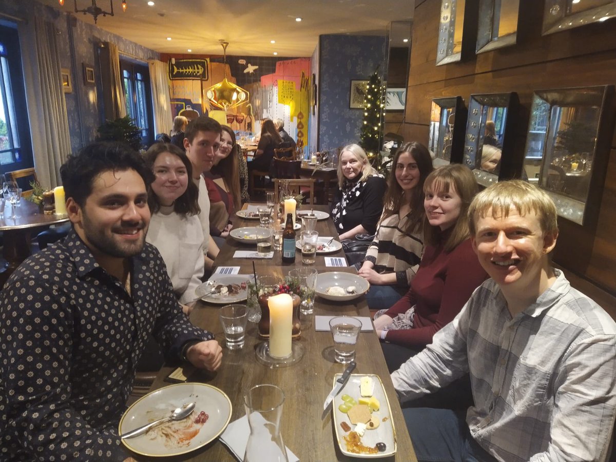 VictoriaLBolton's tweet photo. We had great fun at the Christmas social with the PhD society today at the Bothy in Glasgow. Our very own PhD family in Glasgow :) https://t.co/5RjMuThwOY