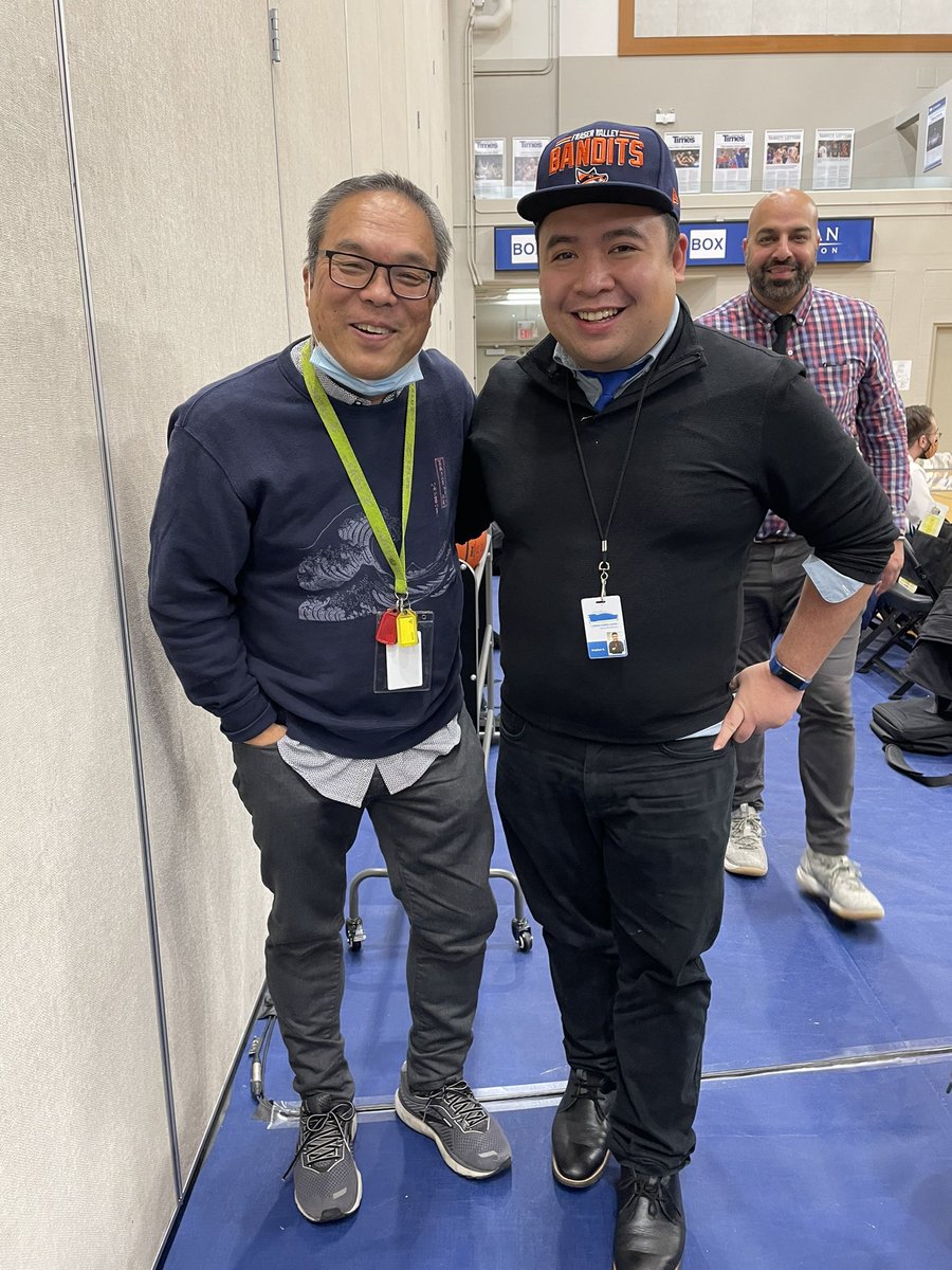 skaita16's tweet photo. 21 months later, @htsumura and I reunited once again! It’s always great to see you, and I’m happy we reconnected!
By the way @BalDhillon2, I do see you photobombing. I thought to give credit where credit is due. 😂
#TBI2021 #Announcer #ChanceMoment @LangleyEvents https://t.co/a9EyNXFTfb