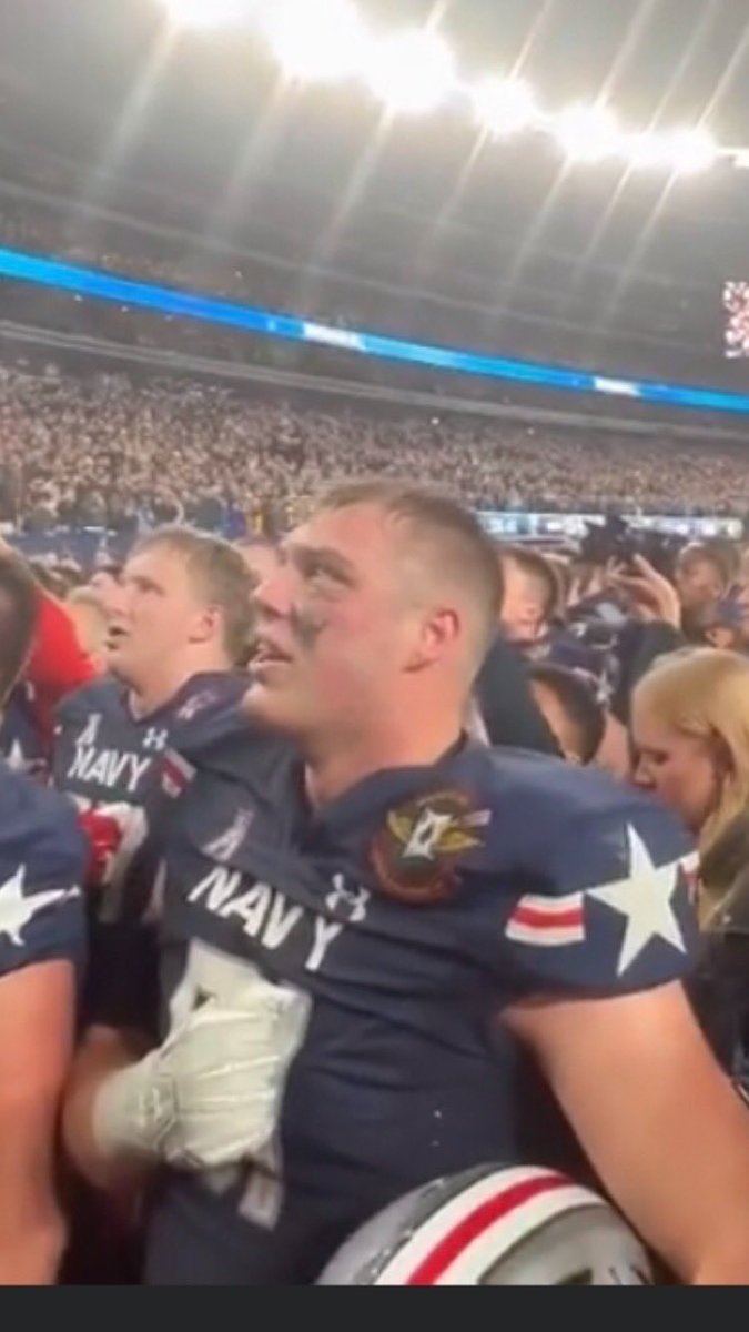 StMarysSaints's tweet photo. Congrats to @STMSaintsFB Alum Jamie Romo on starting at Left Tackle today for @NavyFB and helping the team to a win over Army! #singingsecond #saintspride #onceasaintalwaysasaint https://t.co/38sw00EqNr