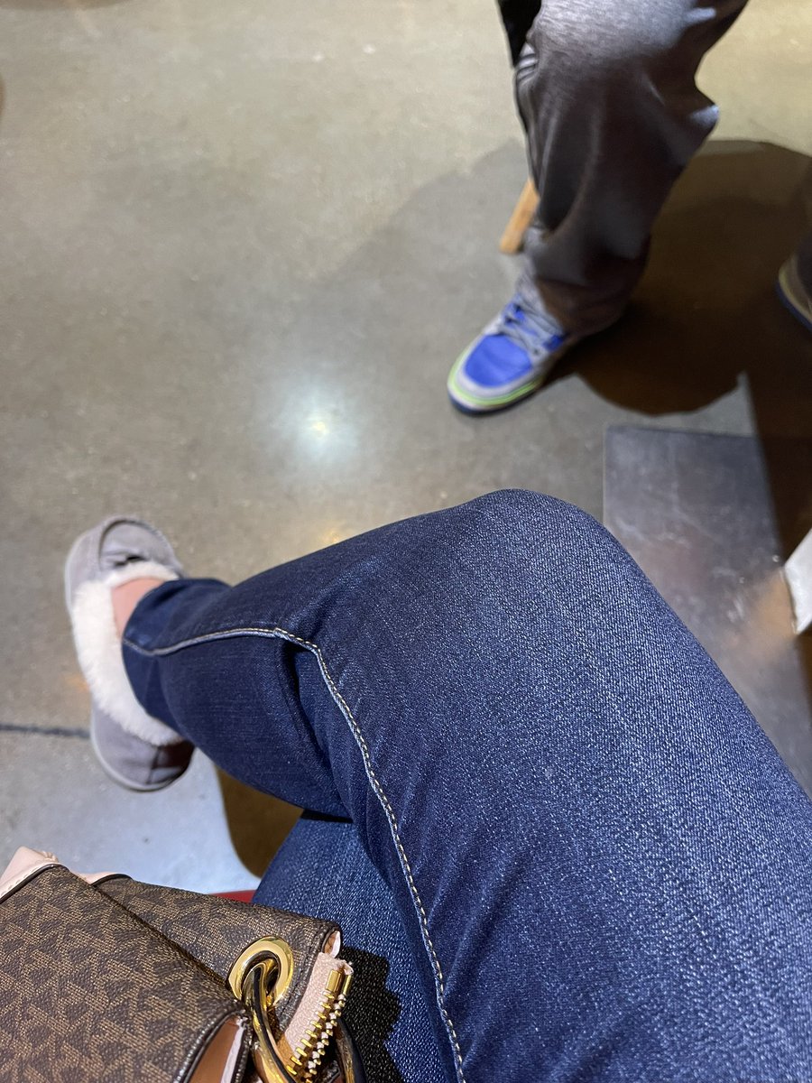 Out shopping with alpha and decided to get a drink and sit for a few. 

I want more silent sends to fund the rest of our shopping. 

•
•

Findom