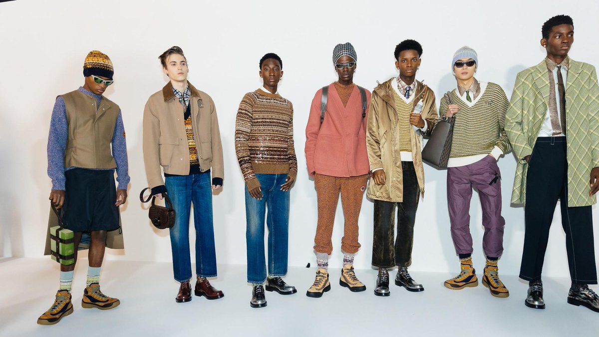 Vogue Runway tweet media