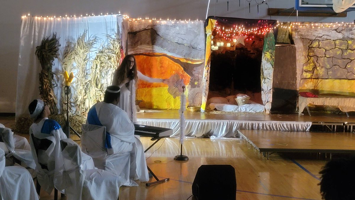 BGCINDY's tweet photo. "A Wheeler-Dowe Christmas 🎄"

2021 Winter Play 

@bgcindy

#wheelerdowe #tistheseason #indianakids 
#BGCINDY https://t.co/uYulS9PXAe
