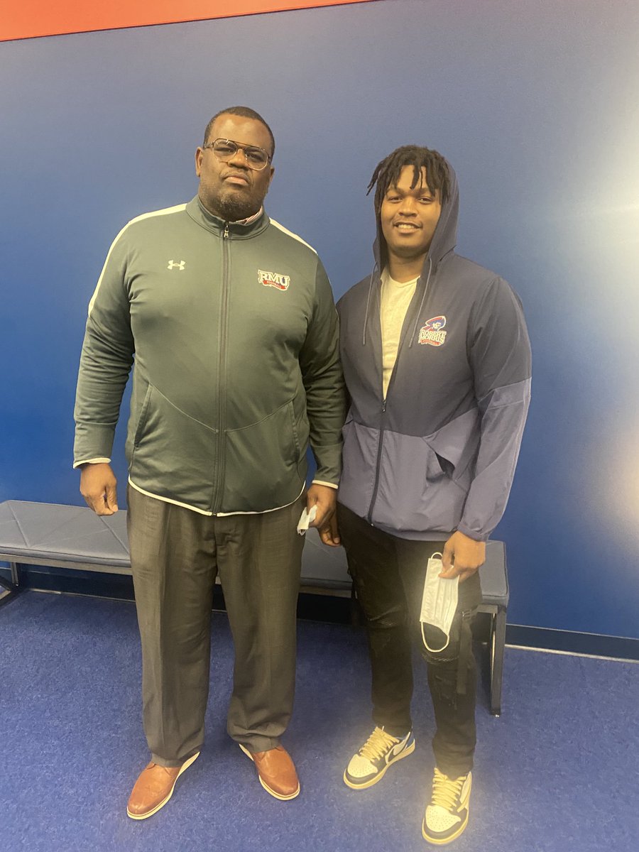Dwayne Curry (@currydwayne01) on Twitter photo Proud to say I coach this young man, he was Recognize at Robert Morris Basketball game vs Florida Gulf coast tonight for breaking the school single season sack record with 9 and 1/2 sacks as a sophomore. Rico Watson congratulations. <a href="/_36reasons/">Ricardo Watson III</a> Proud to say I coach this young man, he was Recognize at Robert Morris Basketball game vs Florida Gulf coast tonight for breaking the school single season sack record with 9 and 1/2 sacks as a sophomore. Rico Watson congratulations. <a href="/_36reasons/">Ricardo Watson III</a>