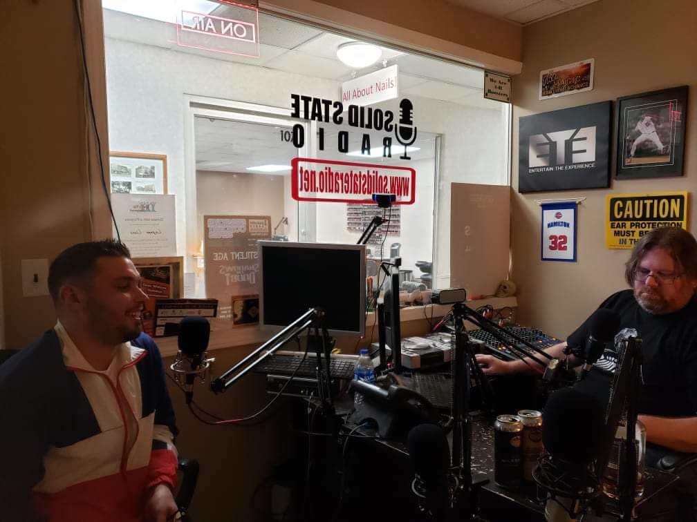 _OfficialKYNE's tweet photo. Thanks to Adam of @solidstateradio for having me in the Studio! 🙏🏻🙏🏻

Catch my exclusive Interview with him via https://t.co/uqj28rvzTg 🎙

#NewInterview #SolidStateRadio #Sessions #KYNE #Michigan #DetroitRecords https://t.co/t06Fh4jzHm