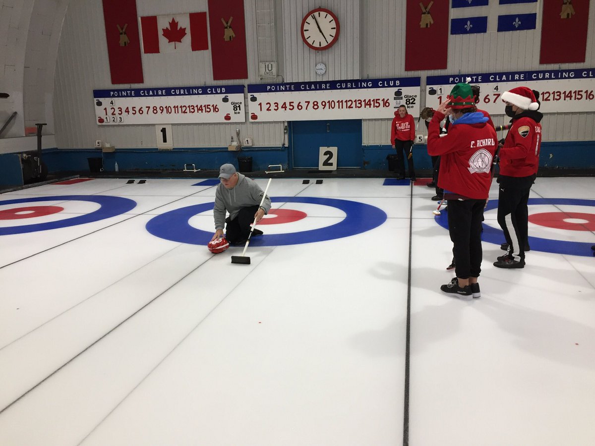 Pointe Claire CC tweet media