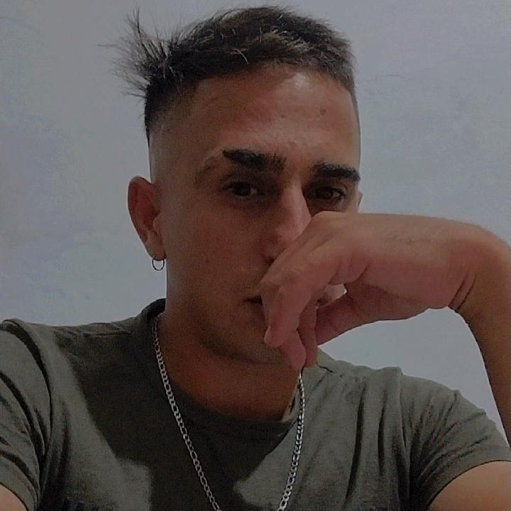 FedePapelito1's tweet photo. #NuevaFotoDePerfil https://t.co/BZ4xvZGveN