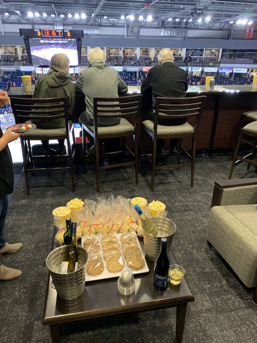 MeridianSteve's tweet photo. Out as ambassadors for an amazing experience with our members! @ShottonMelissa @MeridianCU @Michael_NicoMCU https://t.co/b9rPYAmEXR