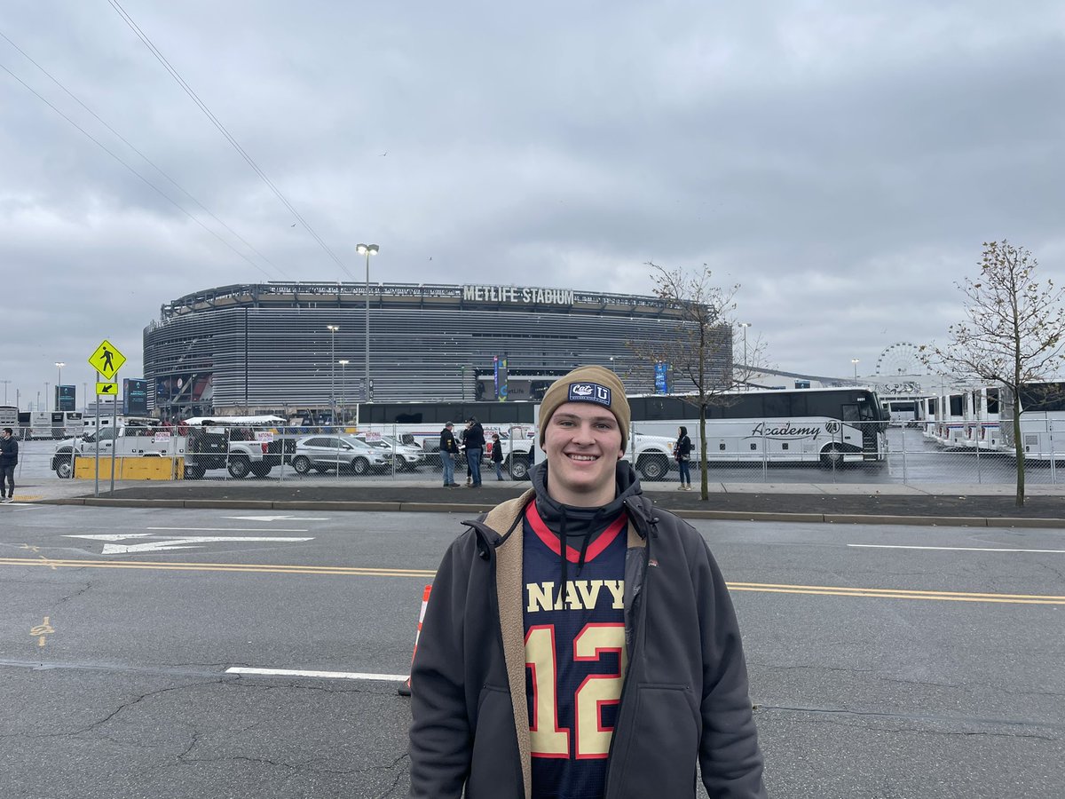 Go Navy and Go cats!! #ArmyNavy #FCSPlayoffs