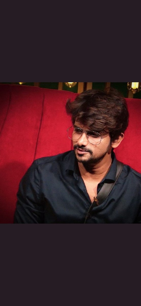 Vaishna51388636's tweet photo. Love him or hate him either way he gonna shine 💥💥💥💥🤙🏆😎#TitleHunterVJSunny https://t.co/nPt6oi7KnK