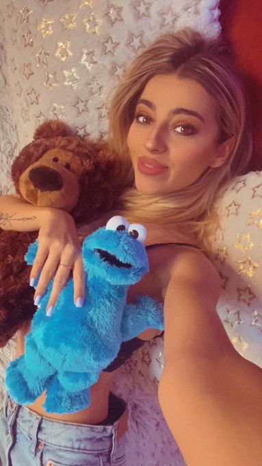 Let s Spread Joy! ✨🤗❤️ #SafeToysAndGiftsMonth I am online now.  @Flirt4Free @EvaAgencyLive @f4feuropegirls<a href="/tag/safetoysandgiftsmonth"class="tags">#SafeToysAndGiftsMonth</a>