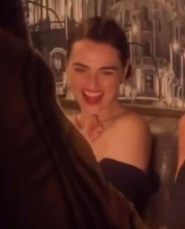 coffeeshib's tweet photo. katie mcgrath hello?? her dress i'm actually about to start barking https://t.co/W3woS3eBt7