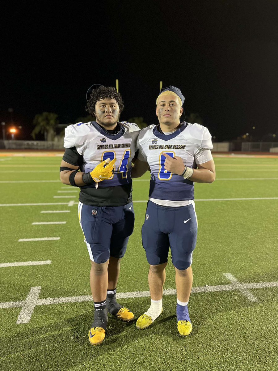Jaiden Letua (@letua_jaiden) on Twitter photo Finally got one with the homie from EC! Blessed to have played tonight with these great athletes! Good luck at the next level family, MEET YOU AT THE TOP! 👀🏆
<a href="/VELL645/">Mackavelli Laie Malotumau🇦🇸</a> Finally got one with the homie from EC! Blessed to have played tonight with these great athletes! Good luck at the next level family, MEET YOU AT THE TOP! 👀🏆
<a href="/VELL645/">Mackavelli Laie Malotumau🇦🇸</a>