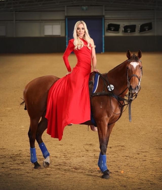 Simone Elliott (@simoneelliotthw) on Twitter photo Watch tonight on the <a href="/RHOMelbourne/">Real Housewives of Melbourne</a> I take the ladies to the polo! #RHOMelbourne Watch tonight on the <a href="/RHOMelbourne/">Real Housewives of Melbourne</a> I take the ladies to the polo! #RHOMelbourne