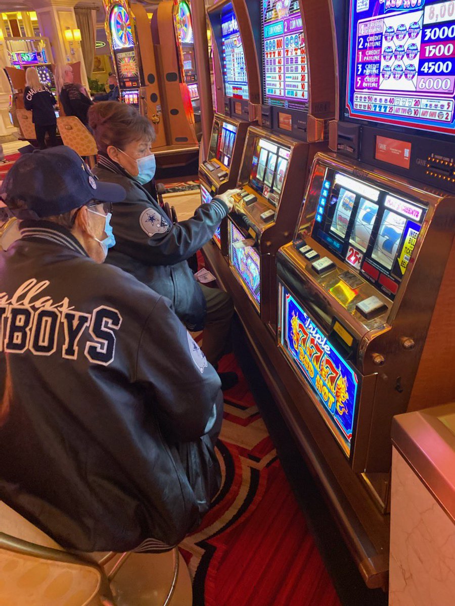 smilemanda's tweet photo. Hey @EmmittSmith22, our grandparents were so upset they missed your signing this morning! We are still in Las Vegas &amp; they would love to meet you! See you at the Venetian slots? @dallascowboys https://t.co/ahxnWwMufA