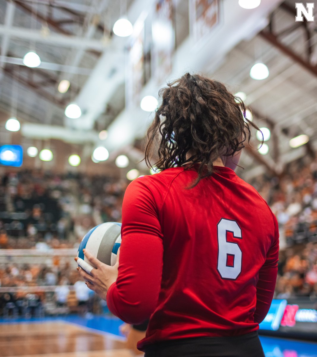 HuskerVB's tweet photo. GIDDY UP 🌽 https://t.co/2pIN2DJeGO