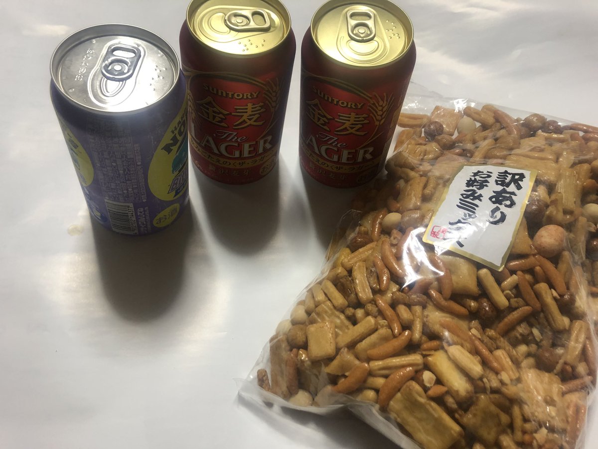 shimashima45's tweet photo. とりあえず昼ごはん https://t.co/Av4g1w14JC