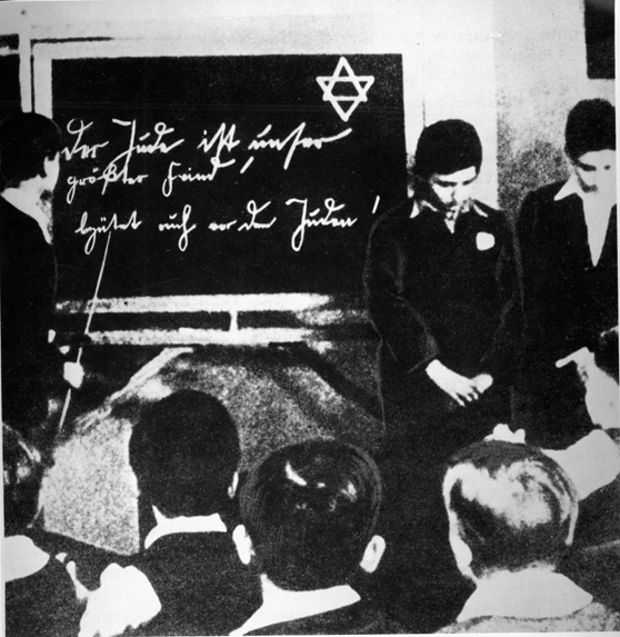 Our_Cambridge's tweet photo. THIS IS HAPPENING
Germany 2021
History repeats.
Nuremberg-2 court action needs to start ASAP.
#MAedu #CambMA #NHpolitics #VTdemocrats #MEpolitics #WGBH #SomervilleMA https://t.co/b32SHH6kqZ