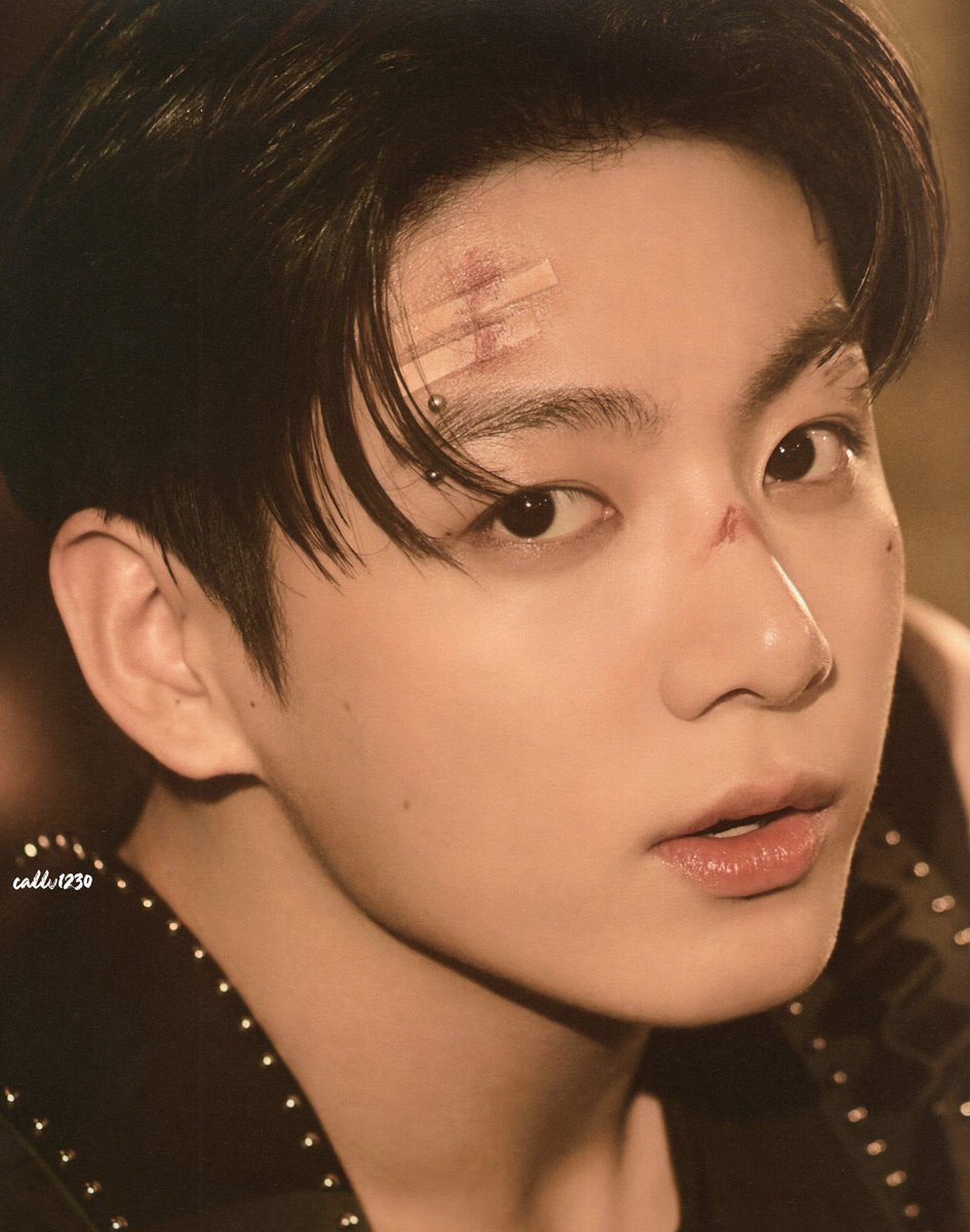 rockstarJKK's tweet photo. JUNGKOOK……. https://t.co/MkzHJl2tHH