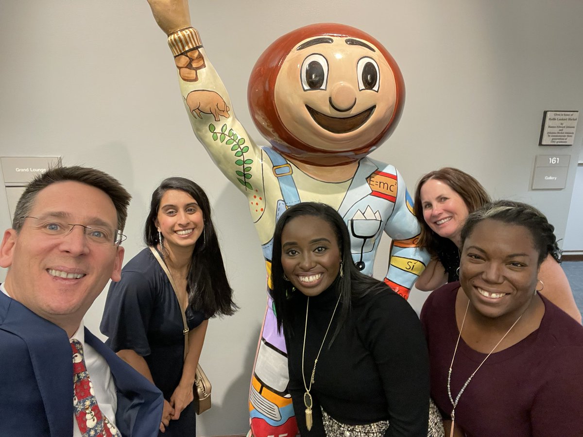 2/2……more great pictures from a great night! So lucky to work with these amazing people! What a 🎁! #BuckeyeForLife #buckeyenation  #holidayseason #TogetherAtChristmas #together for #holidays ⭕️🙌-🙏⭕️