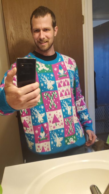 Going to an ugly Christmas sweater party tonight. I think I nailed it 😆😆😆 https://t.co/WwEYvzHnxk