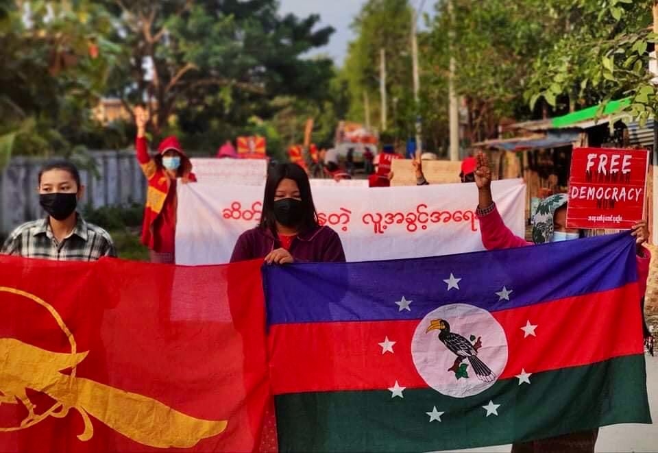 EIINEvenin88's tweet photo. The 308th anti-fascist military protest of Kalay activists staged successfully today. 

#WarCrimesOfJunta
#Dec12Coup 
#WhatsHappeningInMyanmar https://t.co/mWL6FsjekB