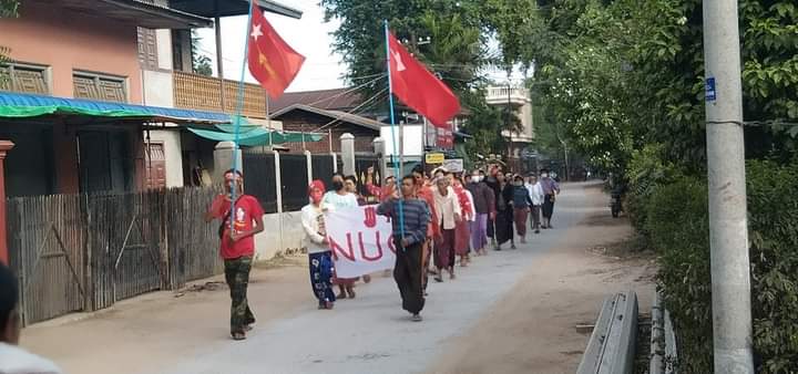 NansoeY's tweet photo. Regular anti-regime strike was staged in cohesive support to NUG Govt by #ShweBo citizens .

#WarCrimesOfJunta 
#Dec12Coup 
#WhatsHappeningInMyanmar https://t.co/yuWcrbDEVI