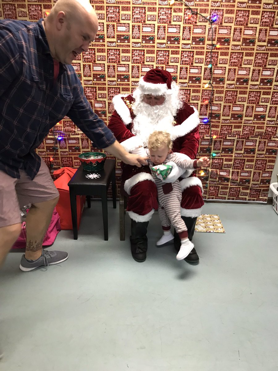 ThadDHicks's tweet photo. Well, sitting on Santa’s lap was a wash. @mhsjacob https://t.co/CcsUPaeFZa