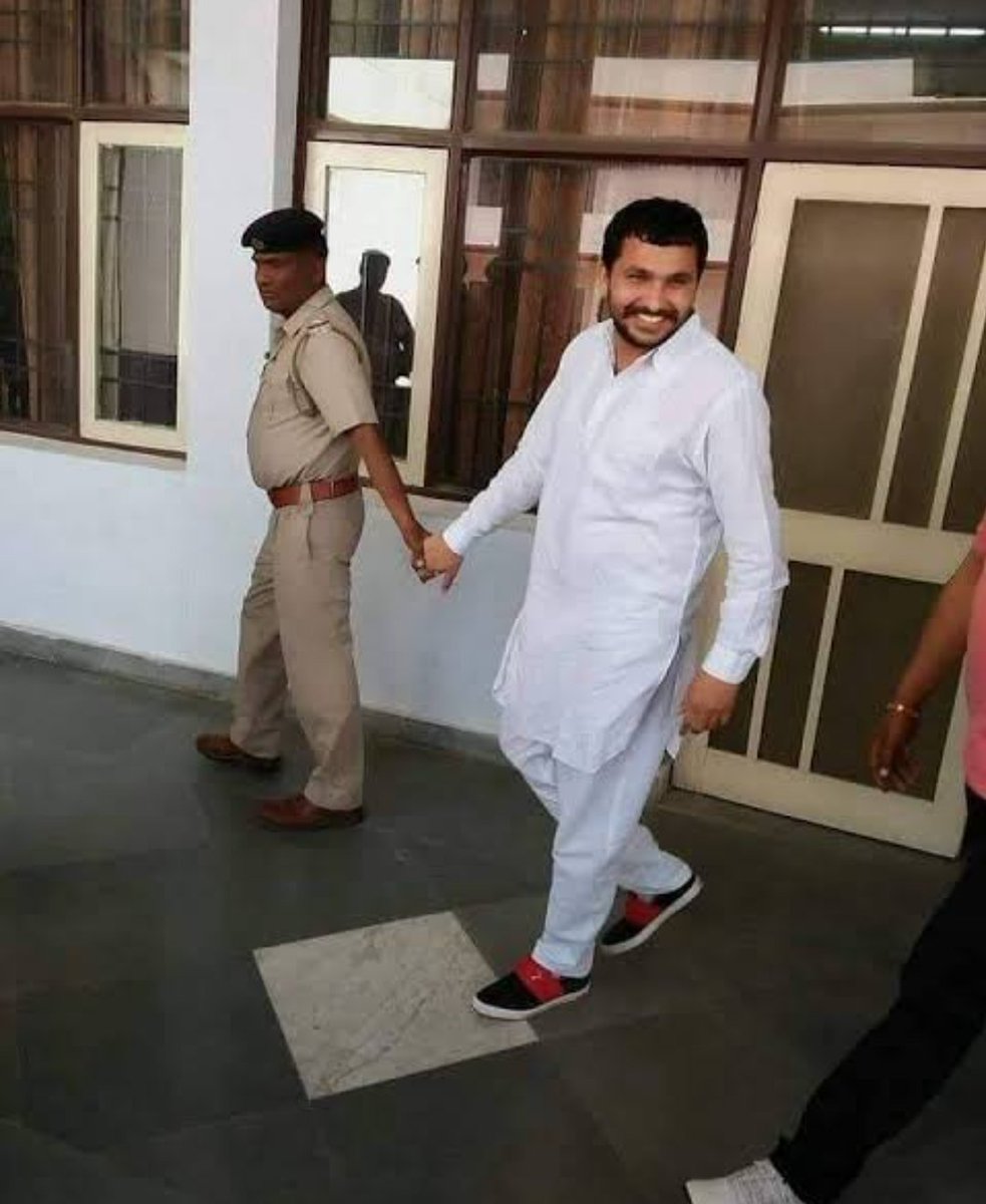 sourabh_Israna's tweet photo. At the time of Jat Aarakshan, brother Diljit Sihag was imprisoned on false allegations and now he has been sentenced to life imprisonment, which is absolutely wrong. We have to fight for their rights. Keep support Daljeet sihag  #freedaljeetsihag @PMOIndia @mlkhattar @JAT_SAMAAJ https://t.co/GGSrgTcQur