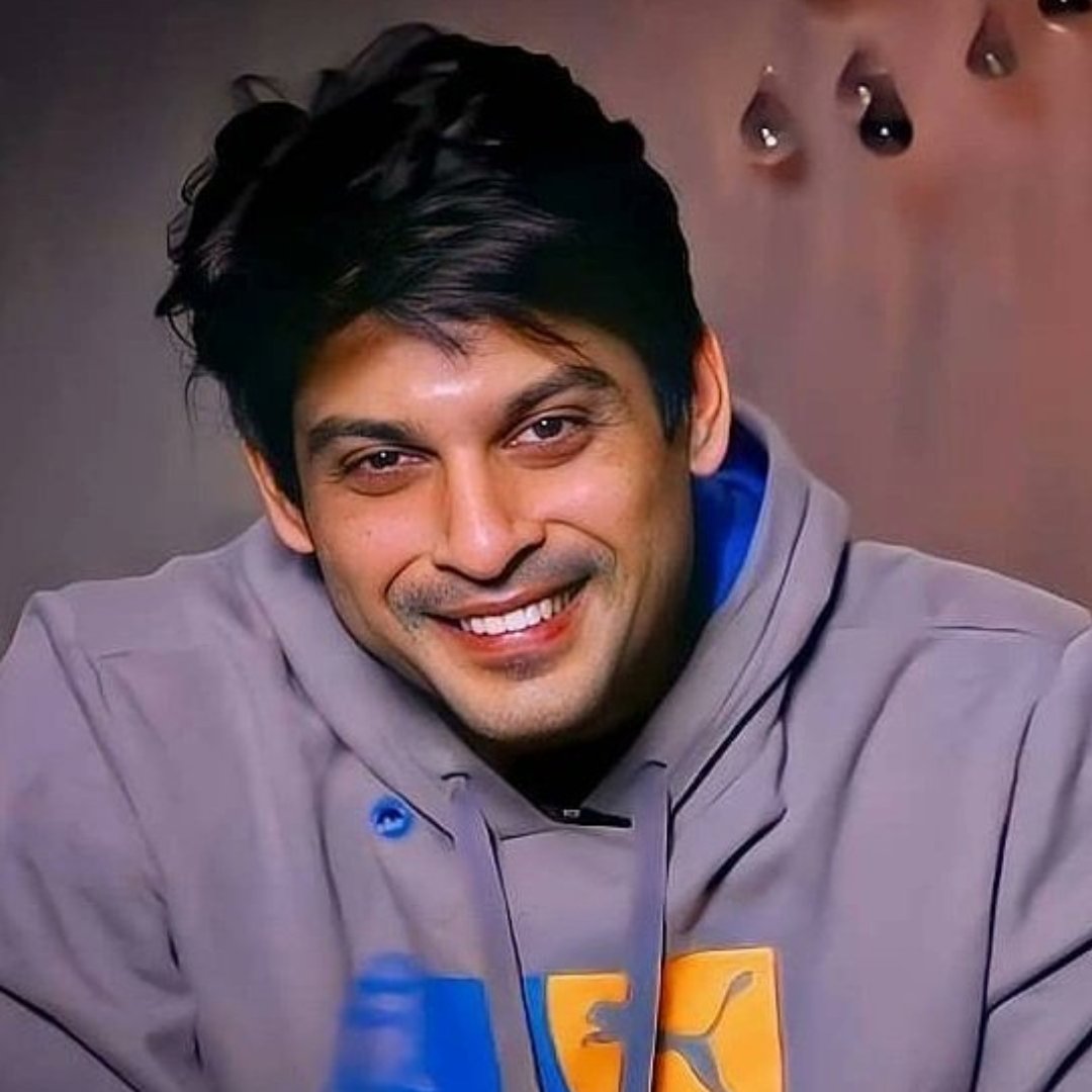 Ashu_____7's tweet photo. Happy Birthday Champ 🥺❤

#HBDSidharthShukla https://t.co/SzumPoqaEJ