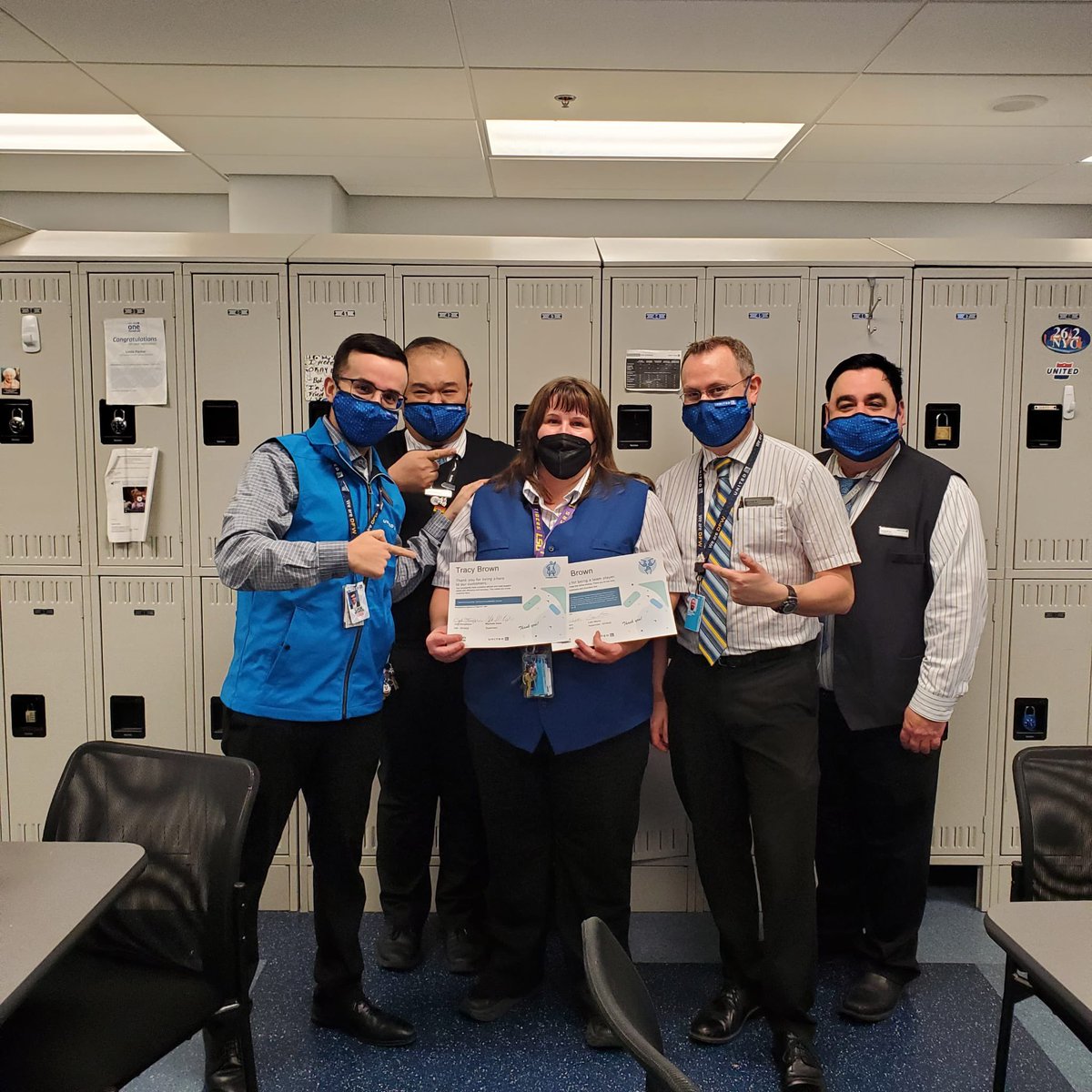 morrisliam's tweet photo. I could not be more proud of #teamDFW In Nov. we saw the highest NPS scores for DFW this year, & along with it- the most customer compliments and peer to peer recognition as well!
This is how we win- taking care of our customers and creating feeling!! #beingunited @espresso613 https://t.co/UQ0vyHvI5t