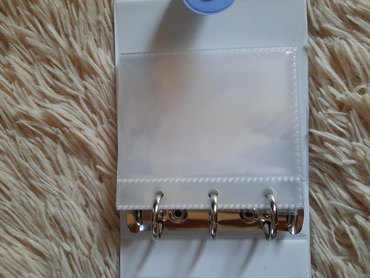 jn_luvr's tweet photo. WTS LFB PH #reysells

• onhand beond mini binder blue butterfly 
• 20 pockets ( back2back ) 
• 200 php

tags: be on d ph only go lf lucalab composition collectbook collect book https://t.co/uYMJB18bO5
